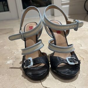 VINTAGE AUTHENTIC (RED) SAKS FIFTH AVENUE HEELS